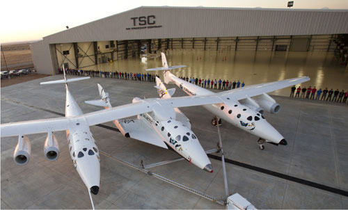 WhiteNightTwo with SpaceShipTwo outside the new hanger